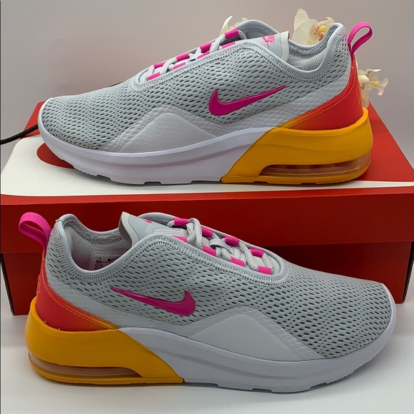 nike air max motion 2 yellow